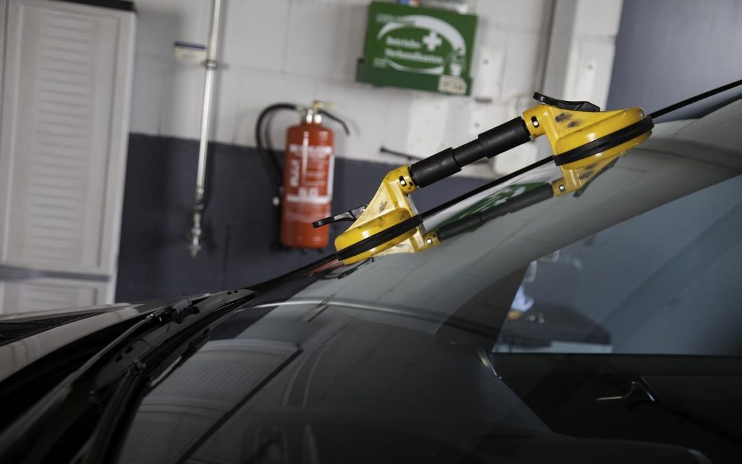 Comment bien choisir son réparateur de pare-brise ?